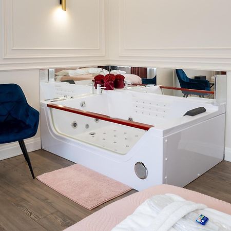 Apartament Glamour Prywatne Jacuzzi Starowislna Cracóvia Exterior foto