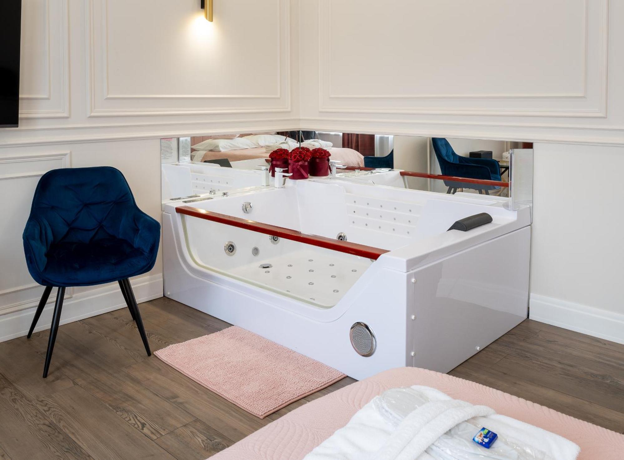 Apartament Glamour Prywatne Jacuzzi Starowislna Cracóvia Exterior foto
